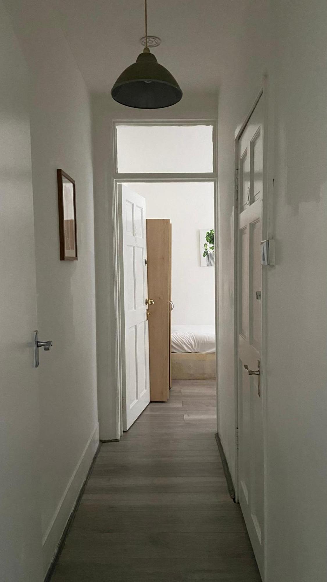 Apartamento Lovely Ground Floor Miles Apart Londres Exterior foto